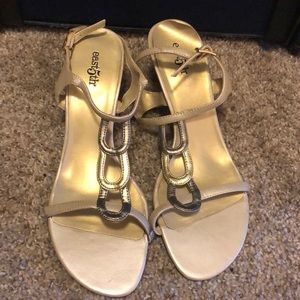 East 5th short heels